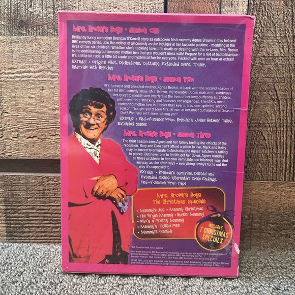 DVD Mrs Browns Boys The Complete Series Widescreen + 7 Christmas Specials NEW - Picture 3 of 6